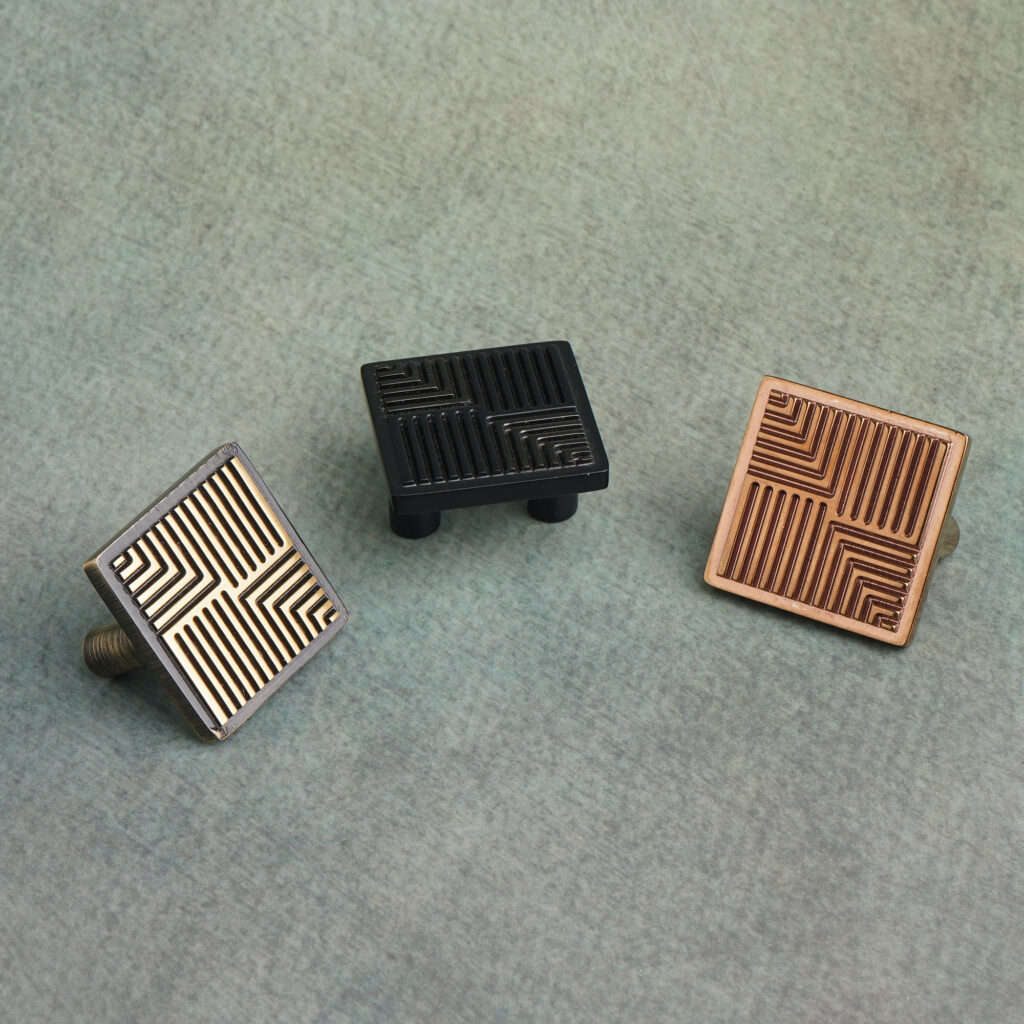 Square Carlo Knob