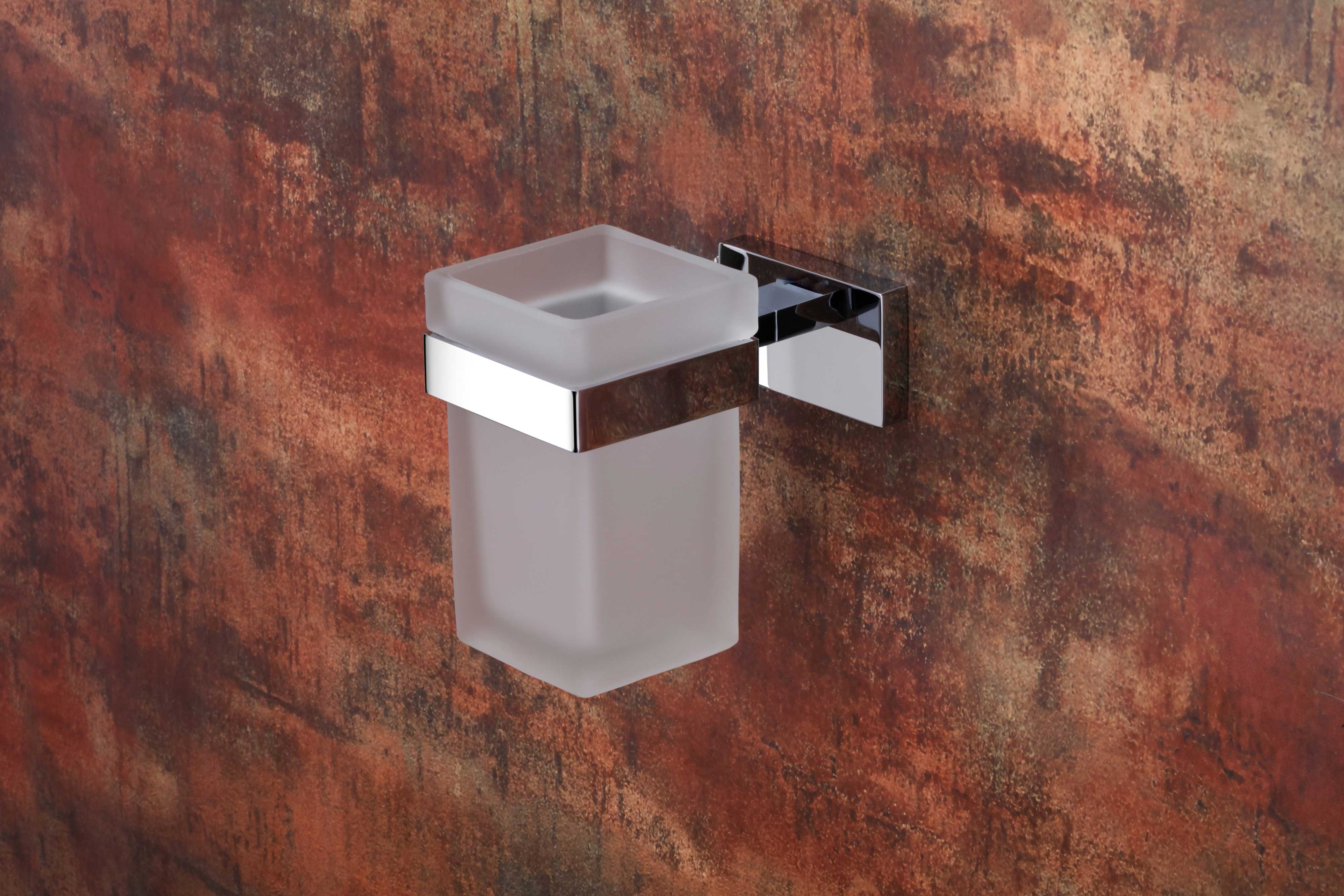 603/Tumbler Holder