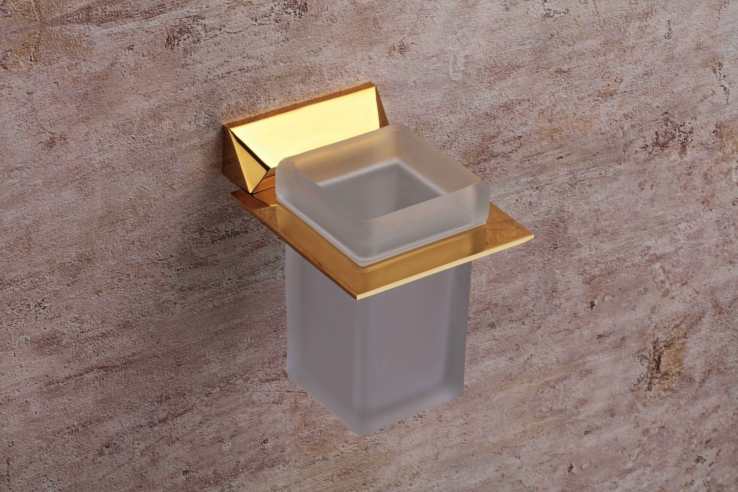 G 703/Tumbler Holder